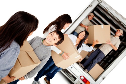 Moving truck service in Harlington for local home and business relocations
