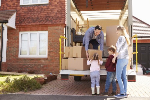 Man and van service supporting a move in Harlington
